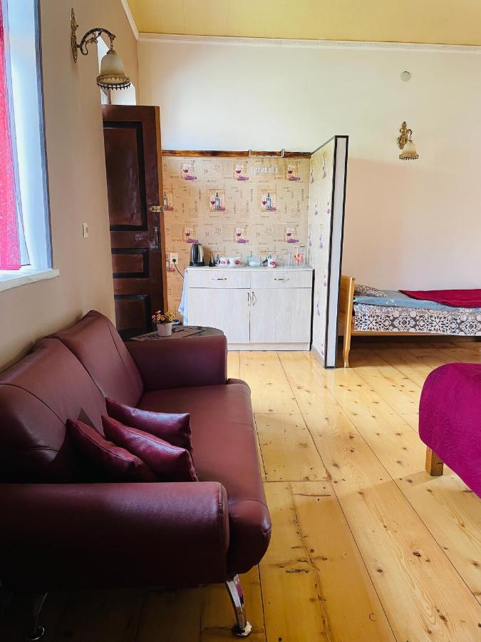 Travel Inn House Mestia • Მოგზაურის Სახლი Exteriör bild