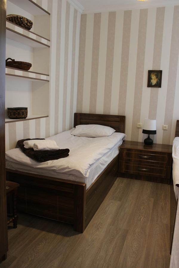 Travel Inn House Mestia • Მოგზაურის Სახლი Exteriör bild
